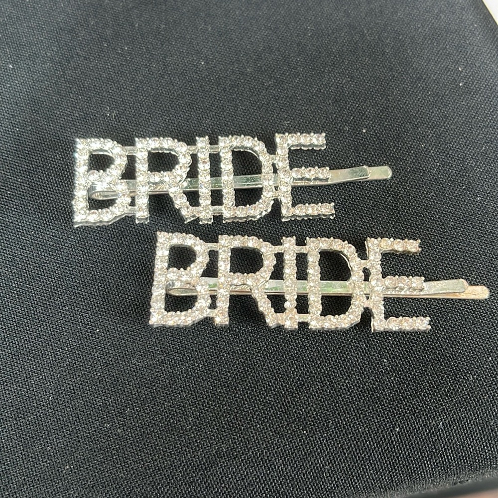Bride Bobby pins
